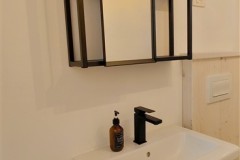 Good Vibes bathroom